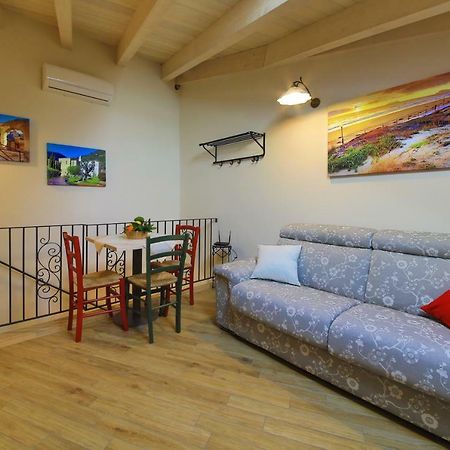 Casa Vacanze La Portella Fondi Eksteriør billede
